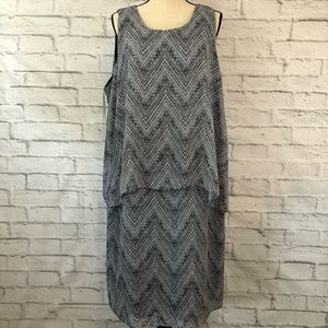 2x aDressing Woman tier dress plus size